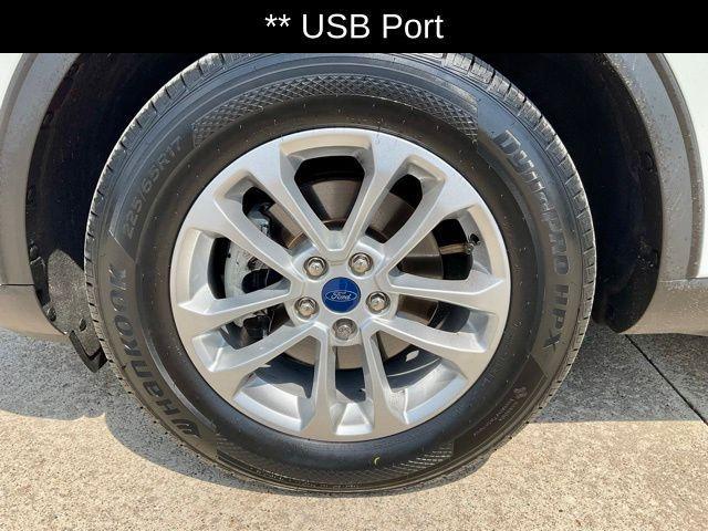 used 2022 Ford Escape car, priced at $27,998