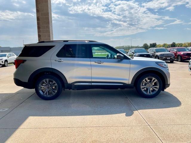 new 2025 Ford Explorer car, priced at $47,105