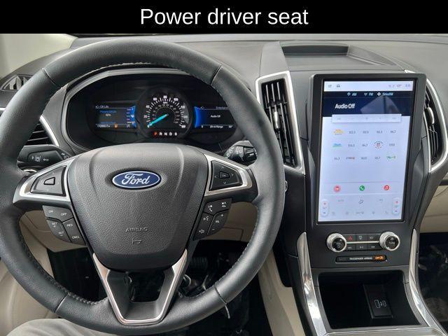 used 2024 Ford Edge car, priced at $38,998