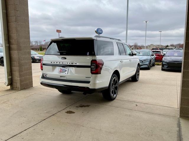 new 2024 Ford Expedition Max car, priced at $75,314