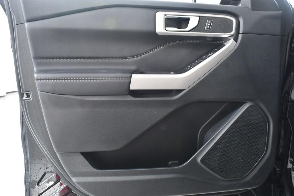 used 2023 Ford Explorer car, priced at $35,955