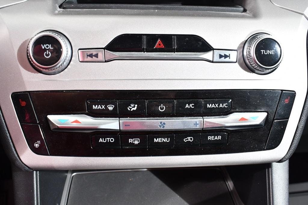 used 2023 Ford Explorer car, priced at $35,955