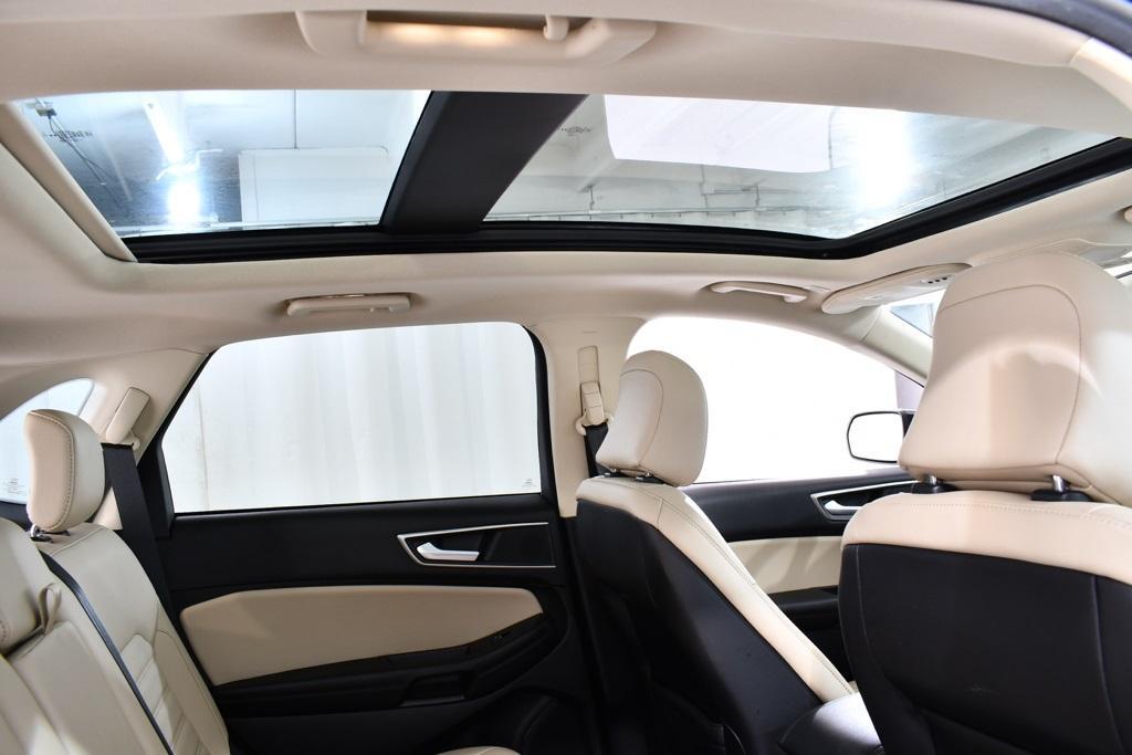 used 2024 Ford Edge car, priced at $28,155