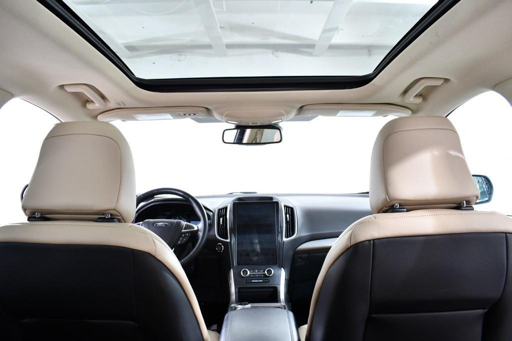 used 2024 Ford Edge car, priced at $28,155