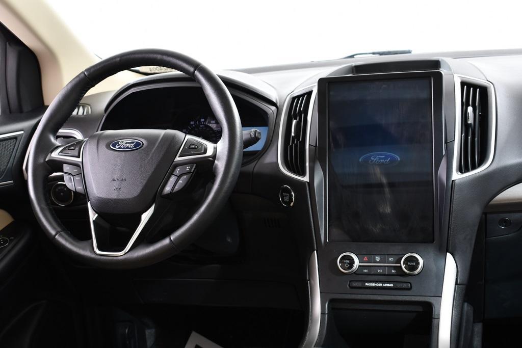 used 2024 Ford Edge car, priced at $28,155