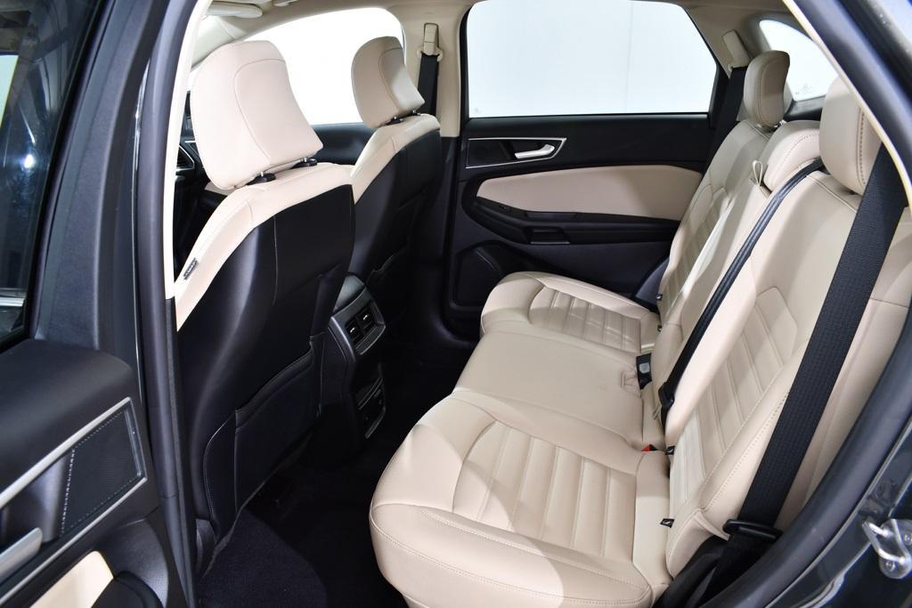 used 2024 Ford Edge car, priced at $28,155