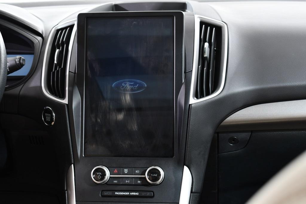 used 2024 Ford Edge car, priced at $28,155