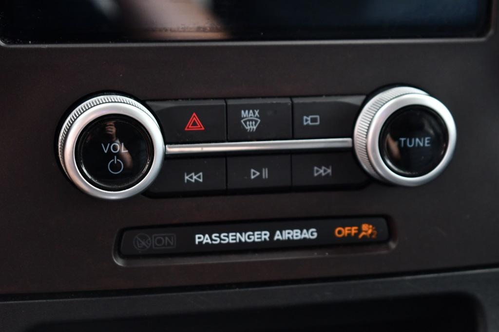 used 2021 Ford Edge car, priced at $23,355