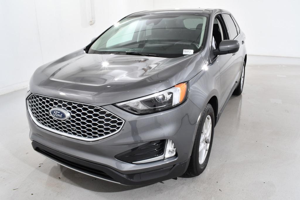 used 2024 Ford Edge car, priced at $25,455