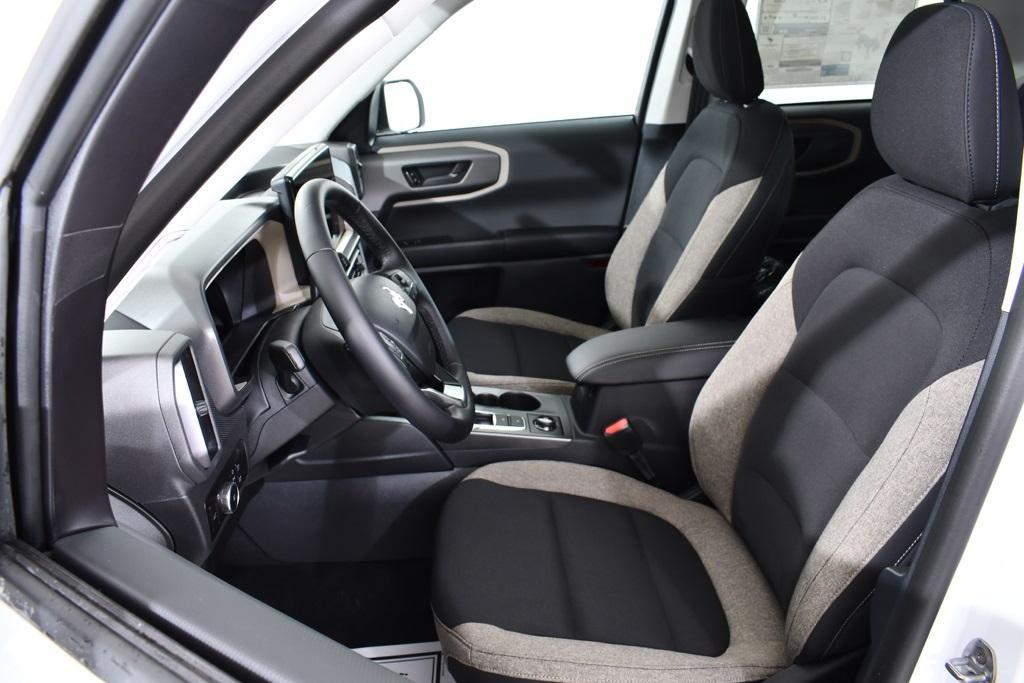 new 2025 Ford Bronco Sport car, priced at $31,977