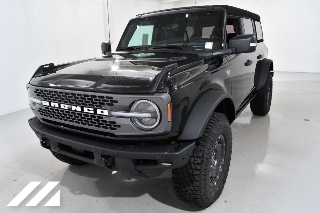 new 2024 Ford Bronco car, priced at $59,777