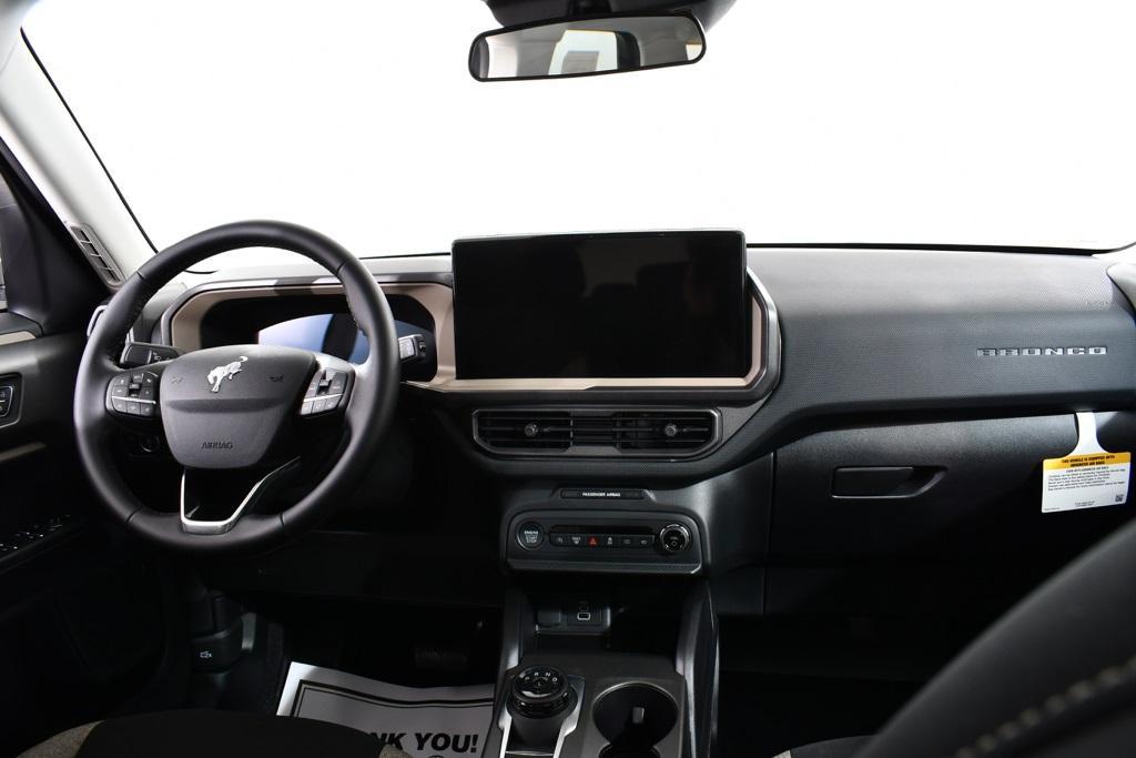 new 2025 Ford Bronco Sport car, priced at $31,977