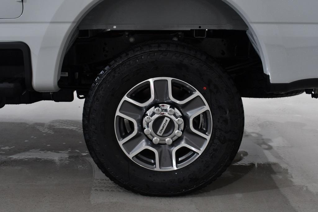 new 2025 Ford F-250 car, priced at $80,055