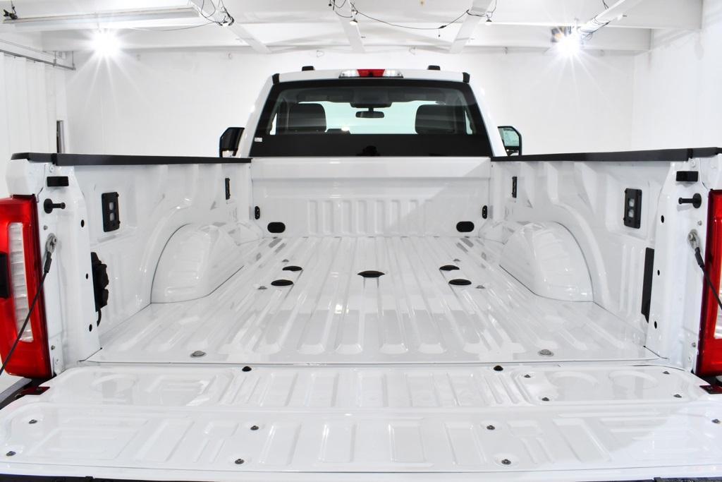 new 2025 Ford F-350 car, priced at $54,677