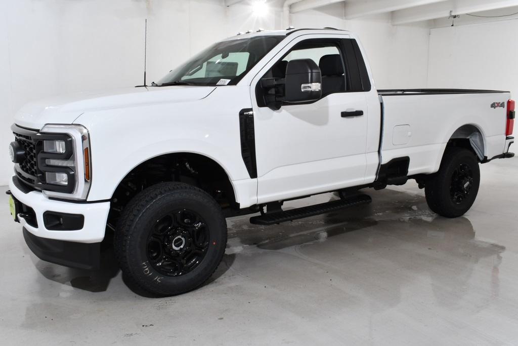 new 2025 Ford F-350 car, priced at $54,677