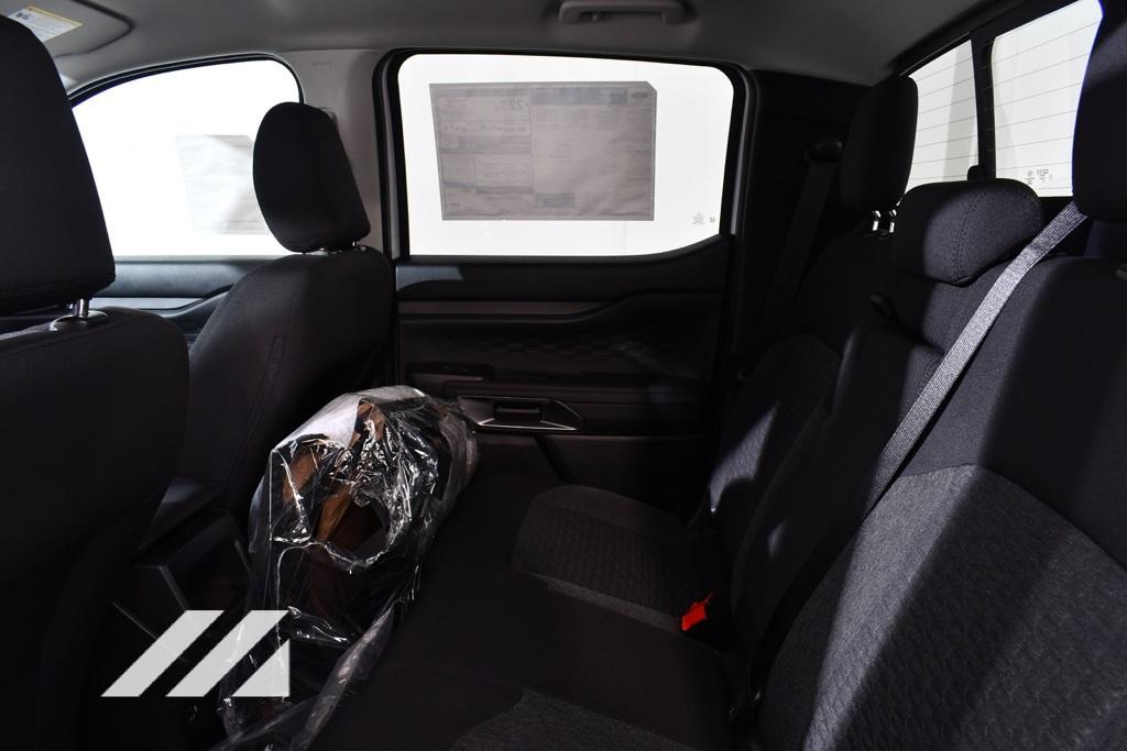 new 2025 Ford Ranger car, priced at $43,977
