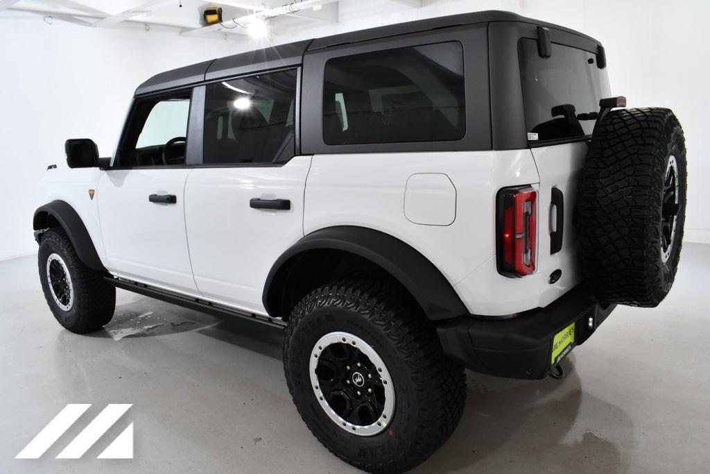 new 2024 Ford Bronco car, priced at $58,977