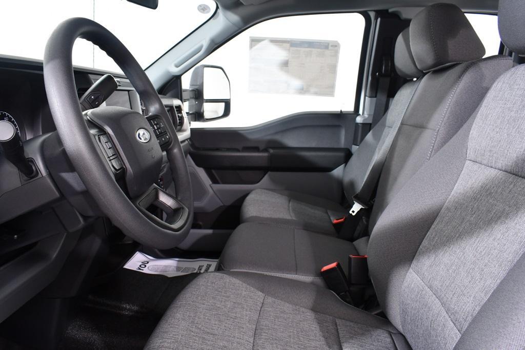 new 2025 Ford F-250 car, priced at $49,677