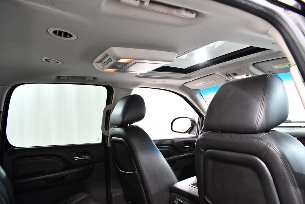 used 2011 GMC Yukon XL car, priced at $7,655