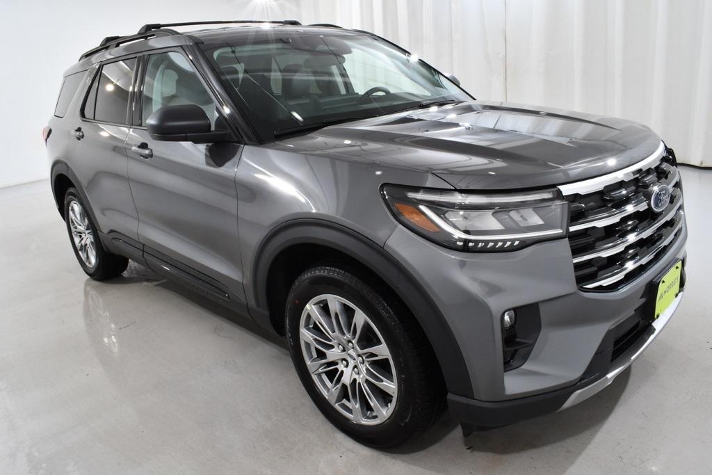 new 2026 Ford Explorer car, priced at $47,777