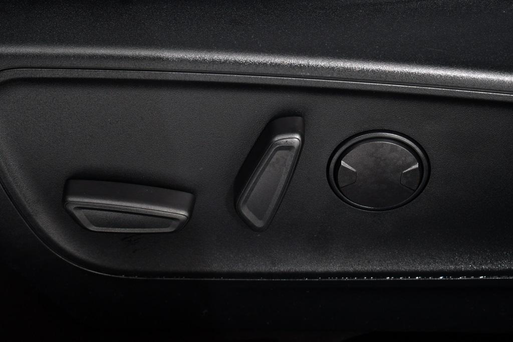 used 2022 Ford Escape car, priced at $26,555