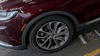 used 2022 Lincoln Nautilus car, priced at $37,955