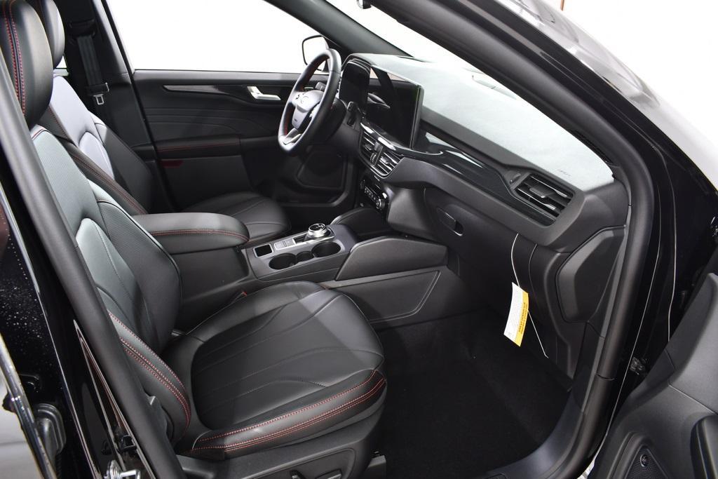new 2025 Ford Escape car, priced at $35,377