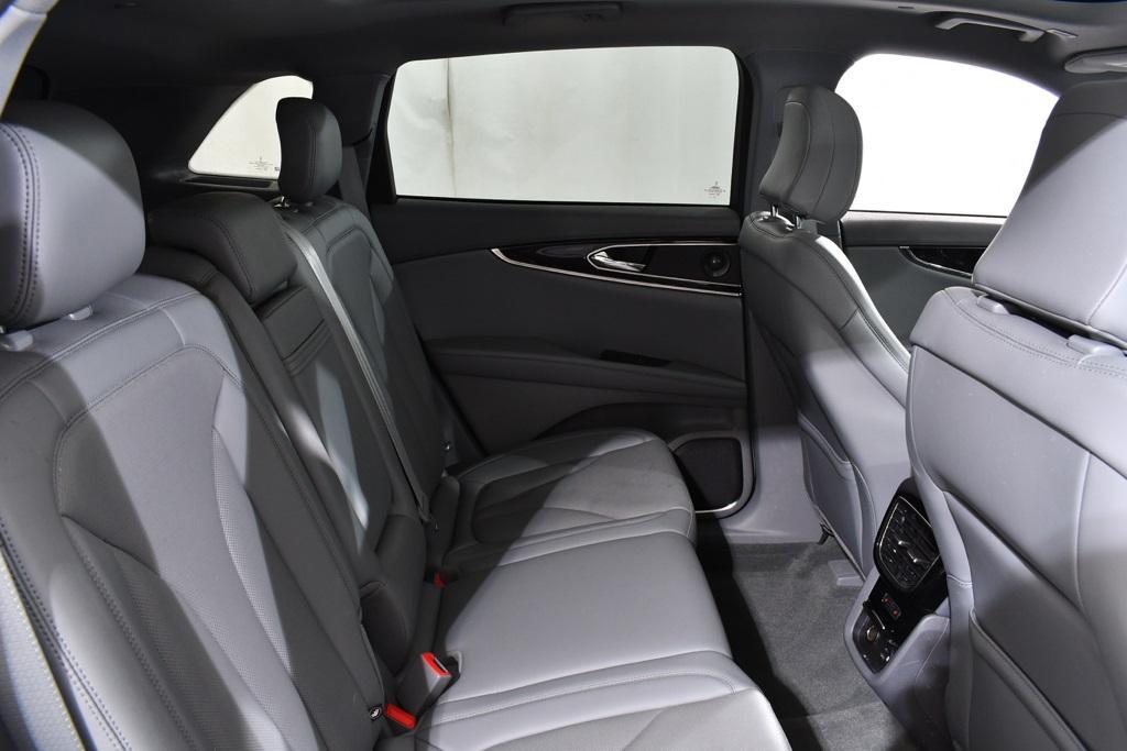 used 2022 Lincoln Nautilus car, priced at $38,555