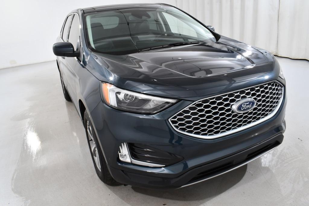 used 2024 Ford Edge car, priced at $28,755