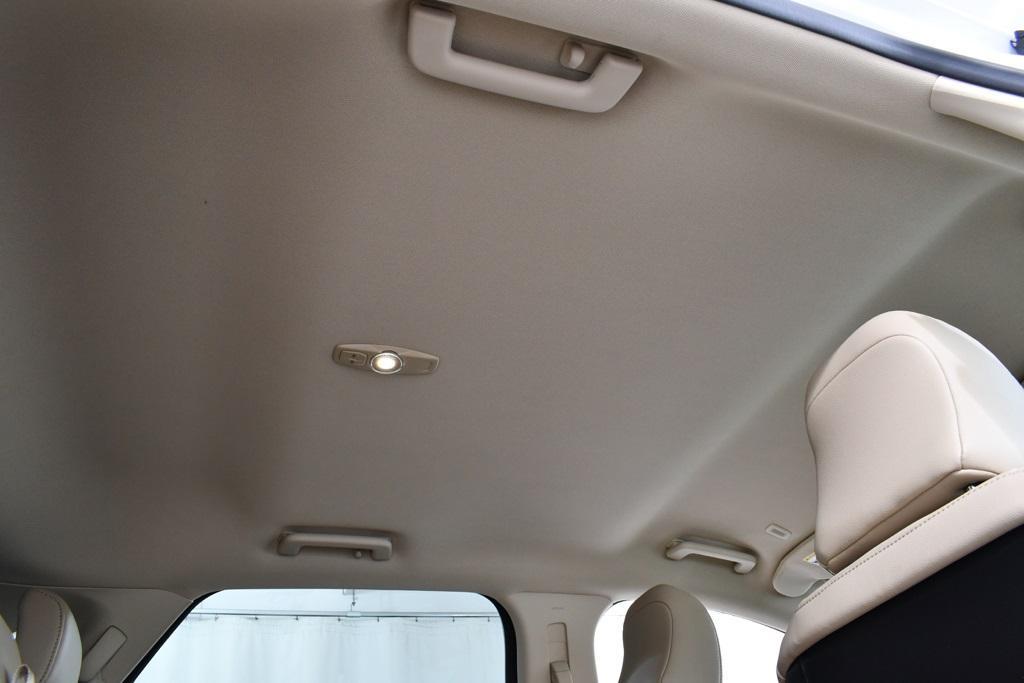 used 2022 Ford Edge car, priced at $26,555