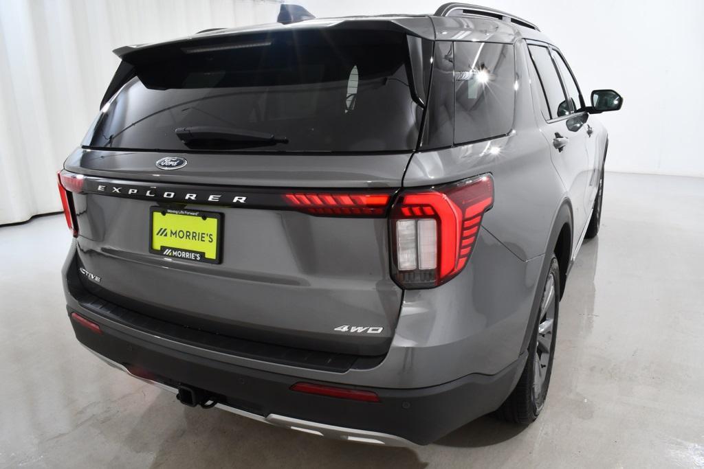 new 2025 Ford Explorer car, priced at $46,477