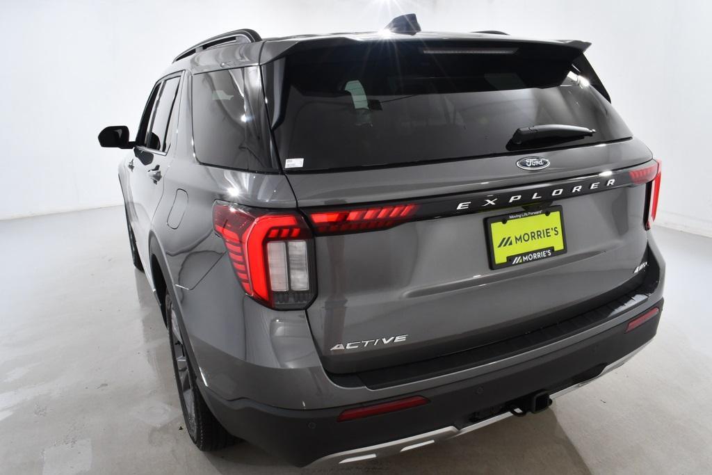 new 2025 Ford Explorer car, priced at $46,477