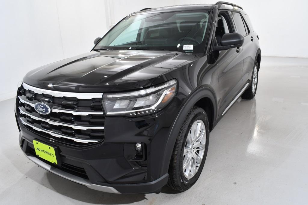 new 2025 Ford Explorer car, priced at $41,477