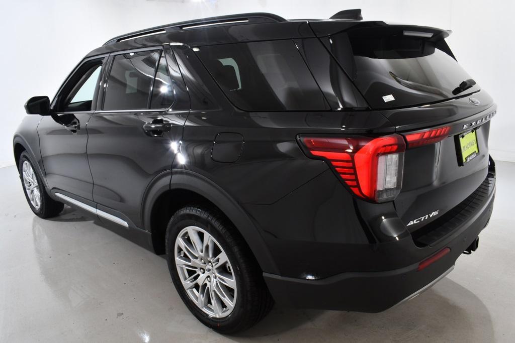 new 2025 Ford Explorer car, priced at $41,477