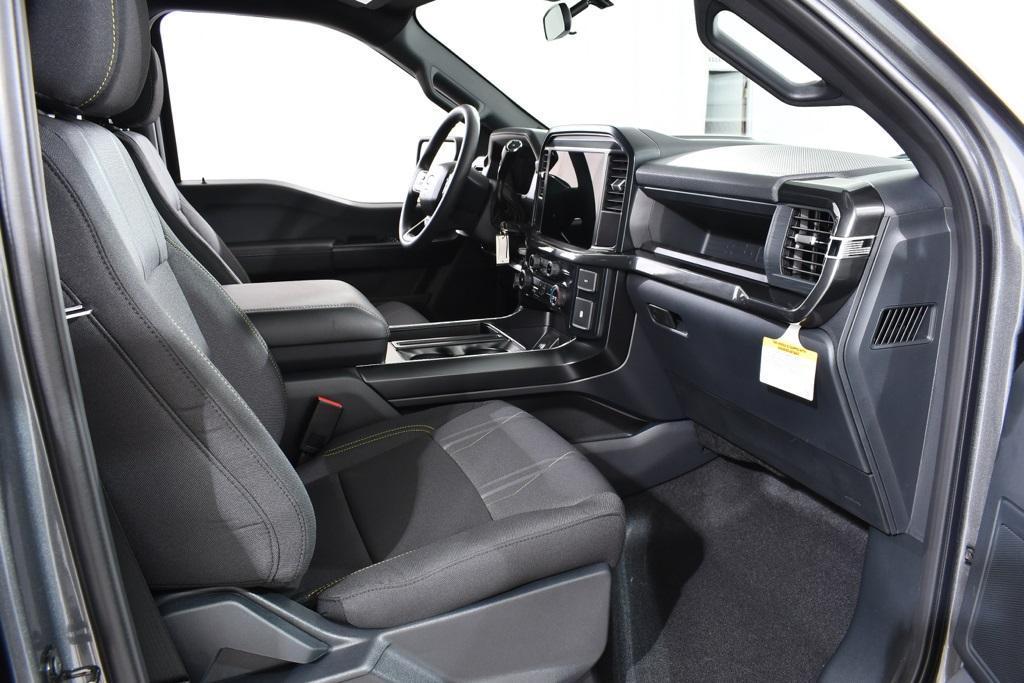 new 2025 Ford F-150 car, priced at $45,577