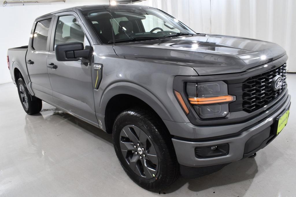 new 2025 Ford F-150 car, priced at $45,577