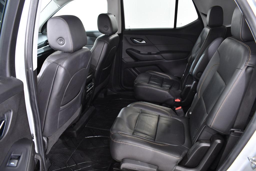 used 2021 Chevrolet Traverse car, priced at $21,355