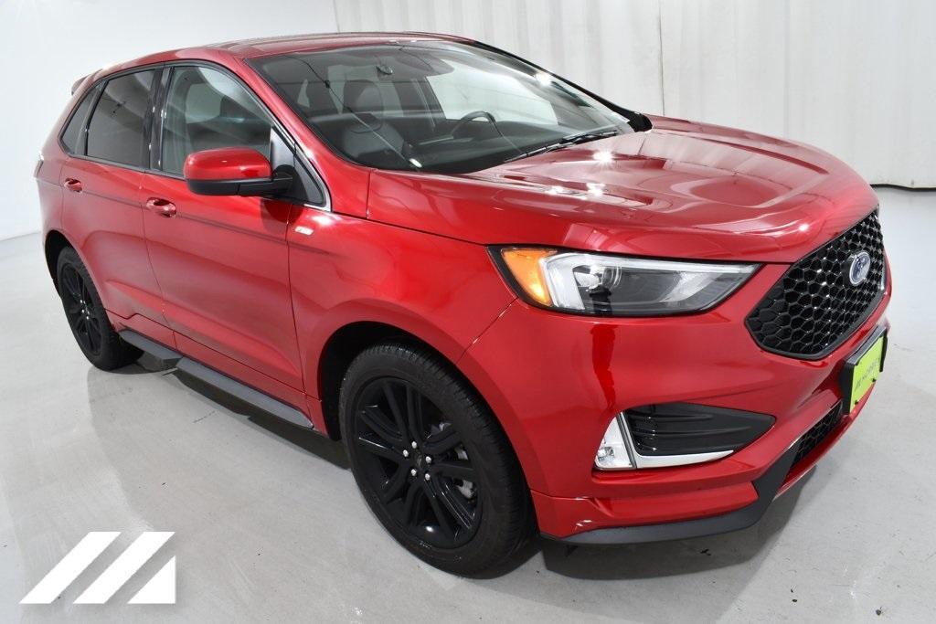 used 2022 Ford Edge car, priced at $32,255