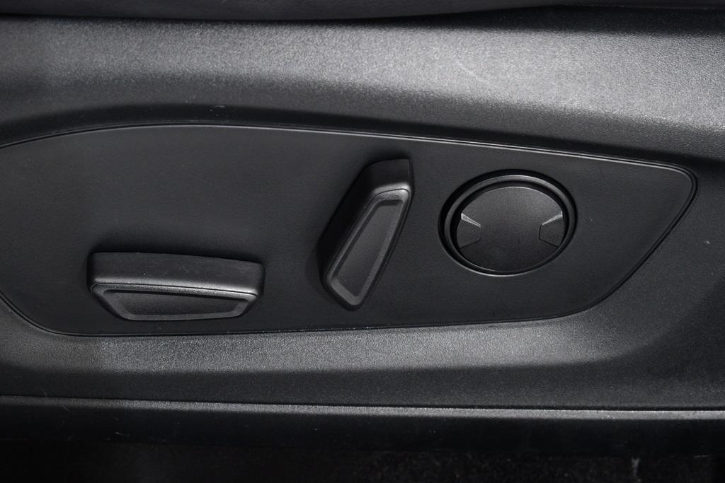 used 2022 Ford Explorer car, priced at $35,255