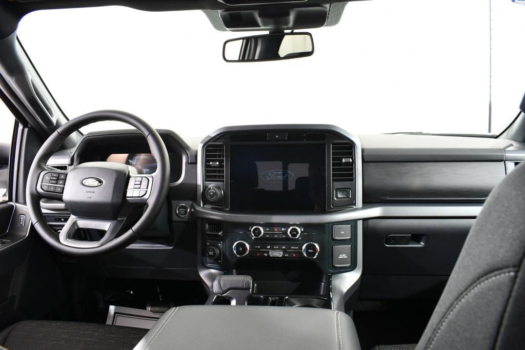 new 2025 Ford F-150 car, priced at $51,577