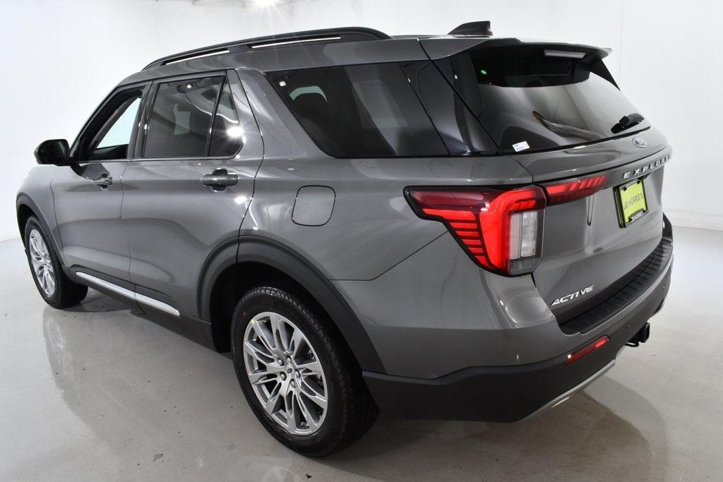 new 2025 Ford Explorer car, priced at $45,977