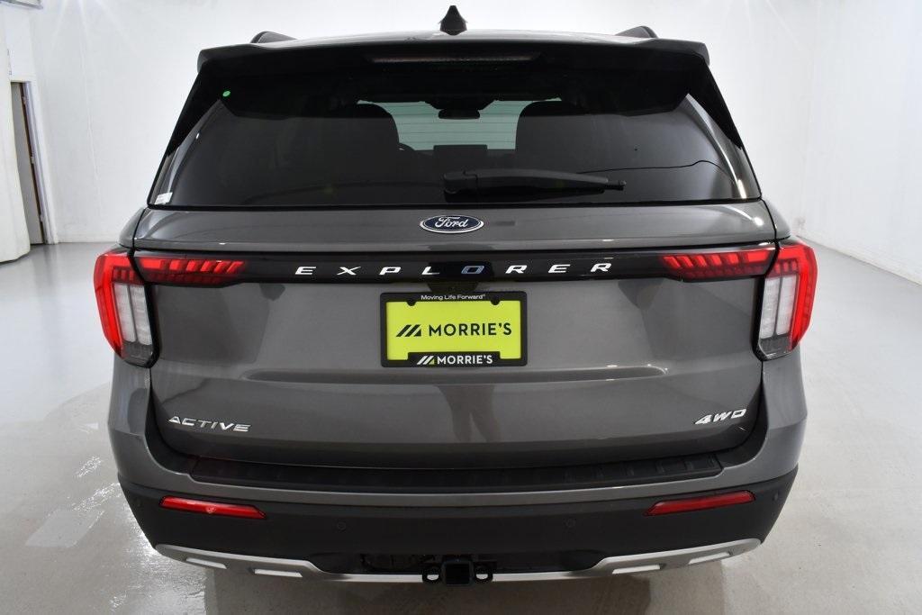 new 2025 Ford Explorer car, priced at $45,977