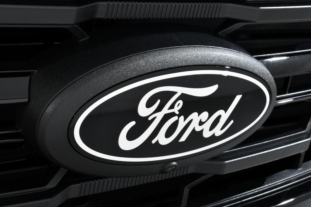 new 2025 Ford F-150 car, priced at $59,227