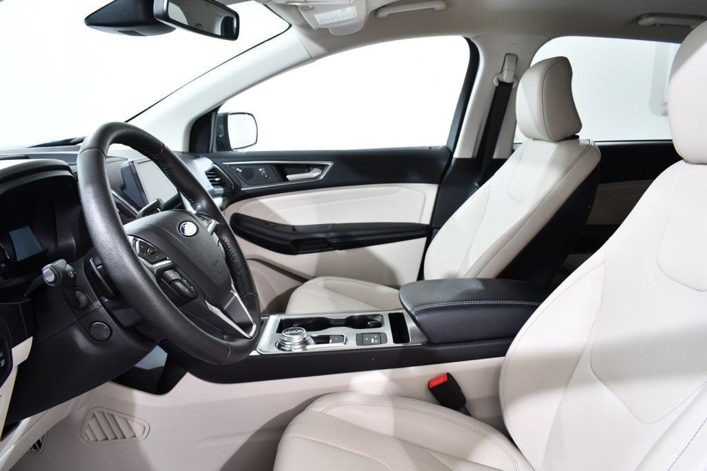 used 2022 Ford Edge car, priced at $31,955