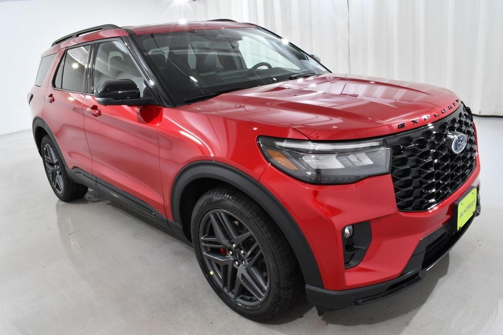 new 2025 Ford Explorer car, priced at $57,577