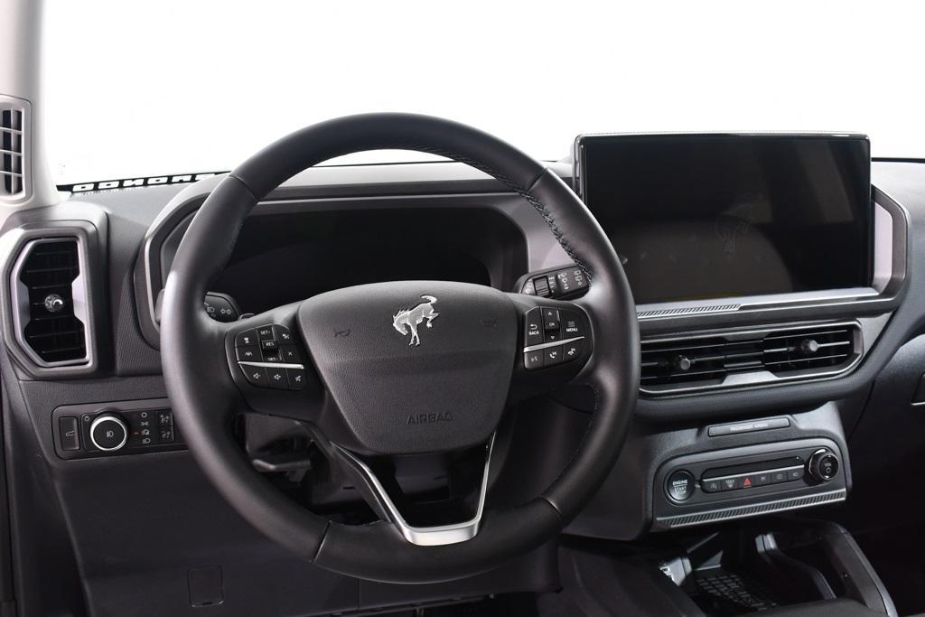 new 2025 Ford Bronco Sport car, priced at $43,977