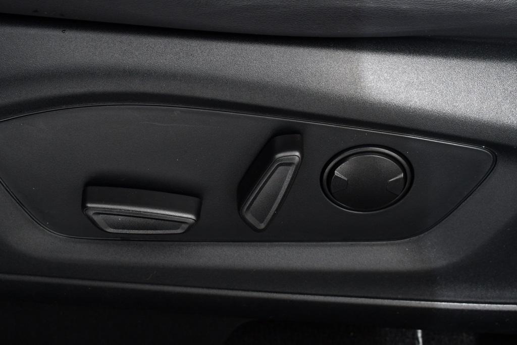 used 2023 Ford Explorer car, priced at $33,955