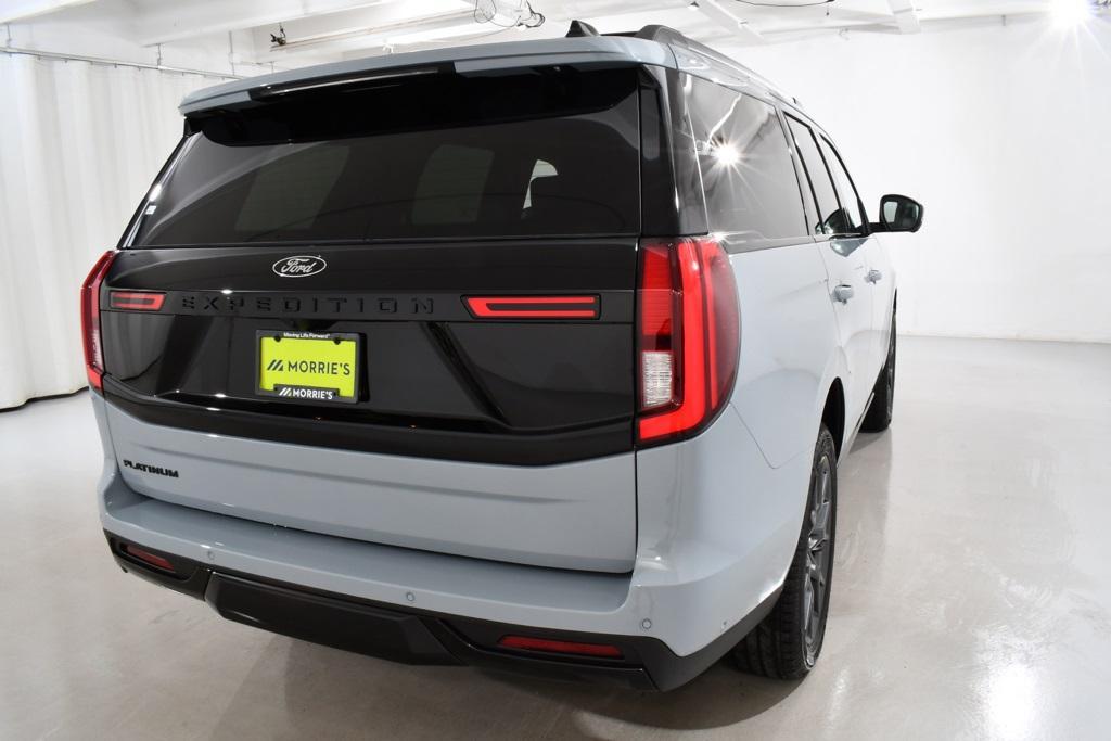 new 2025 Ford Expedition car, priced at $82,977