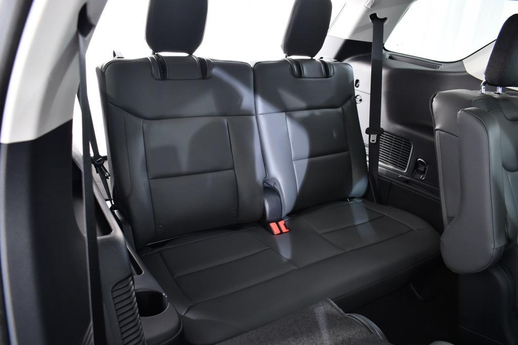 new 2025 Ford Explorer car, priced at $44,577