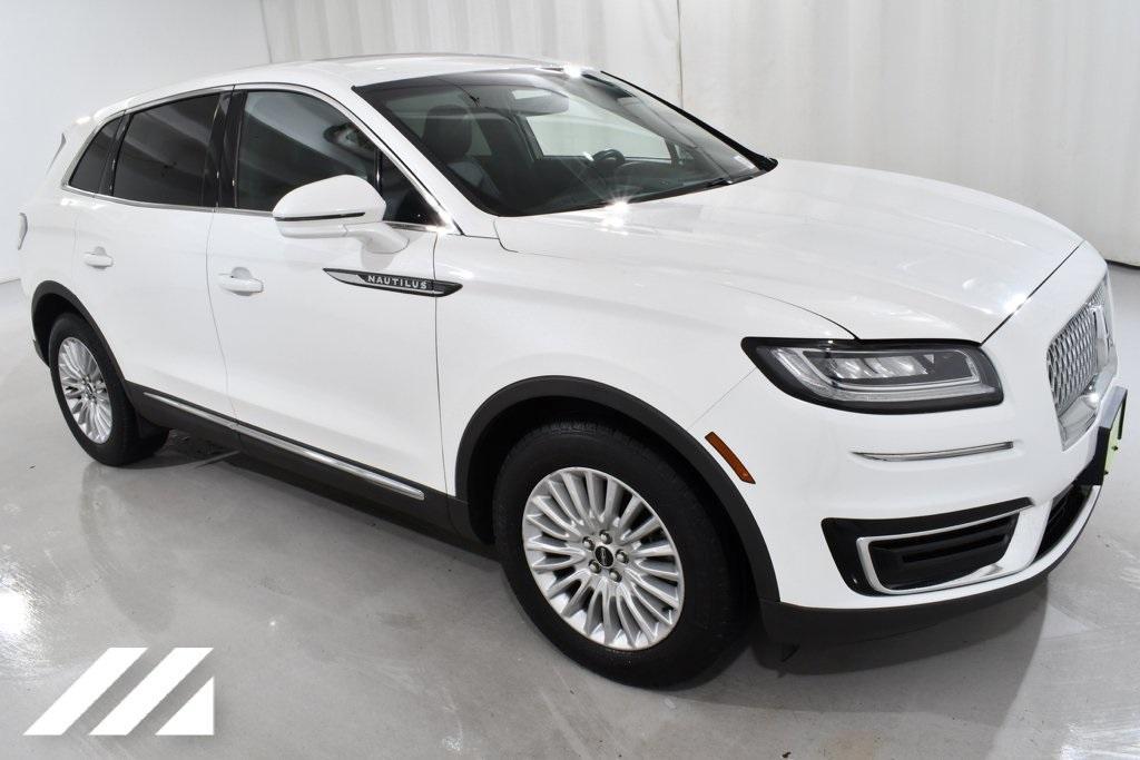 used 2020 Lincoln Nautilus car, priced at $23,955